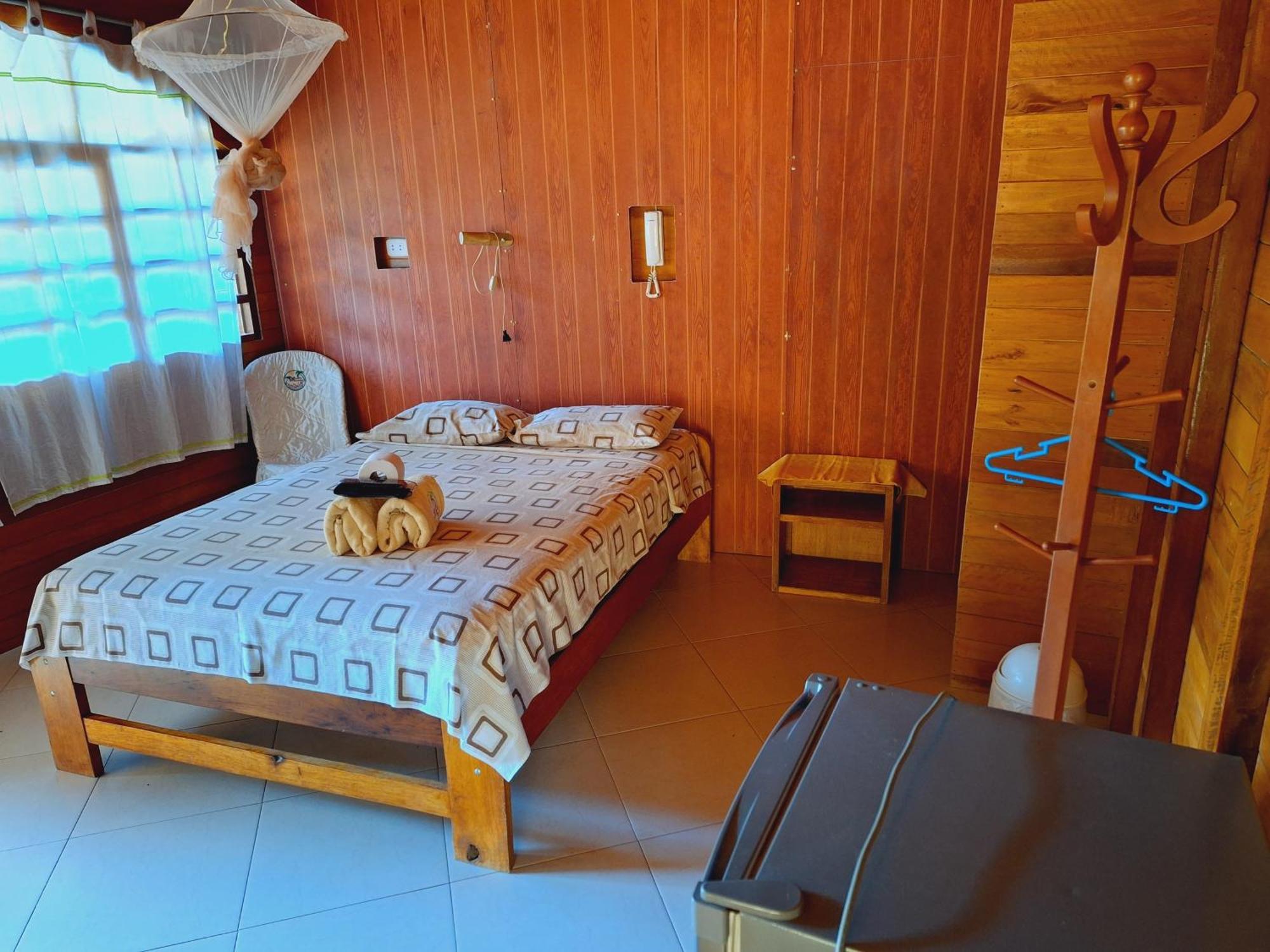 Madera Labrada Lodge Ecologico Tarapoto Esterno foto