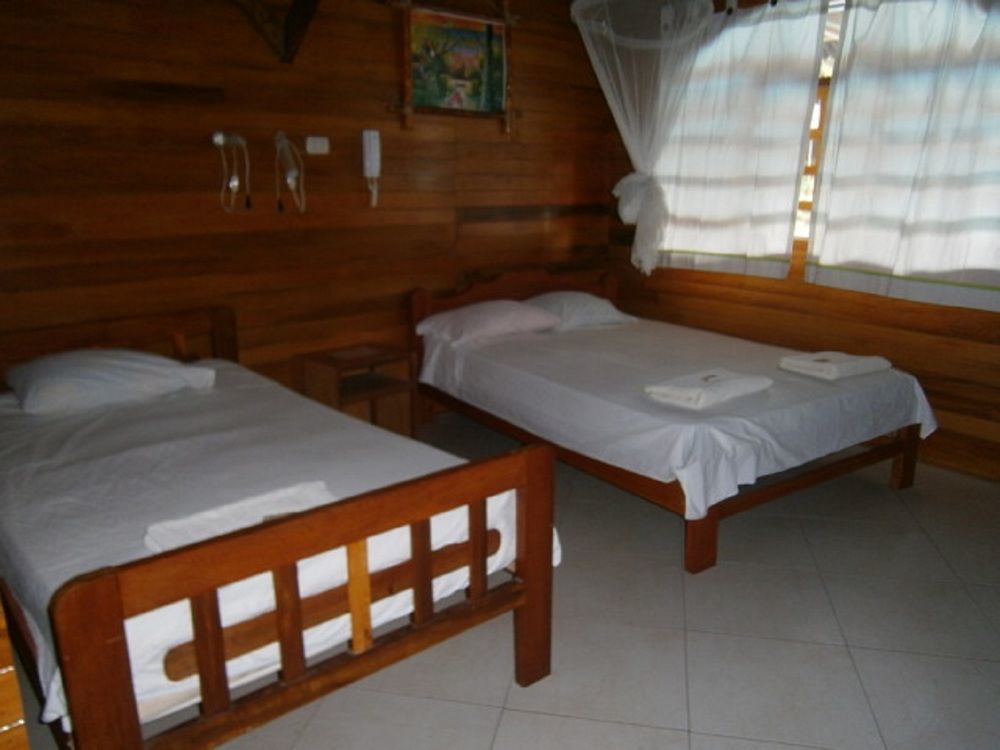 Madera Labrada Lodge Ecologico Tarapoto Esterno foto